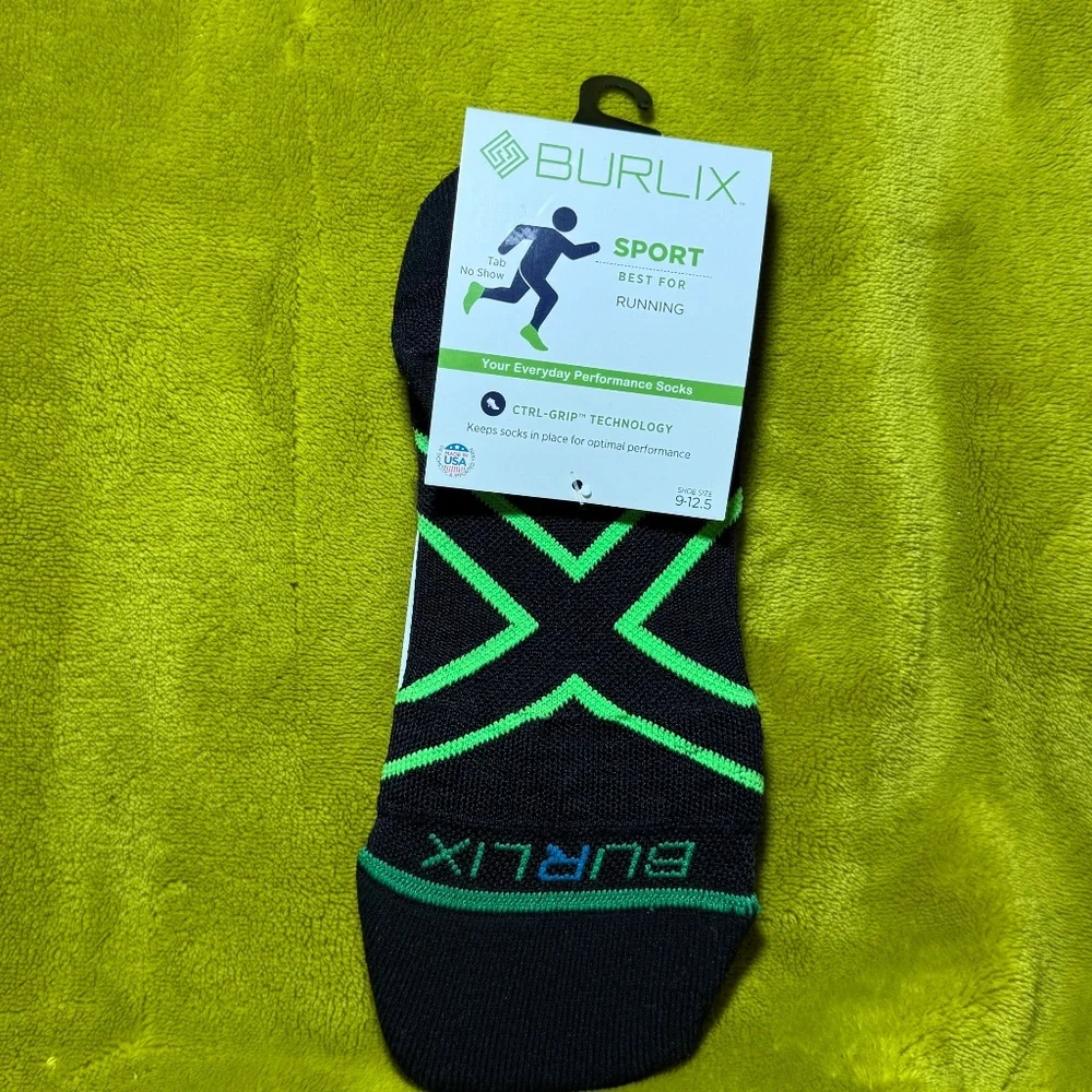 NWT Burlix Sports Men Running No Show Socks